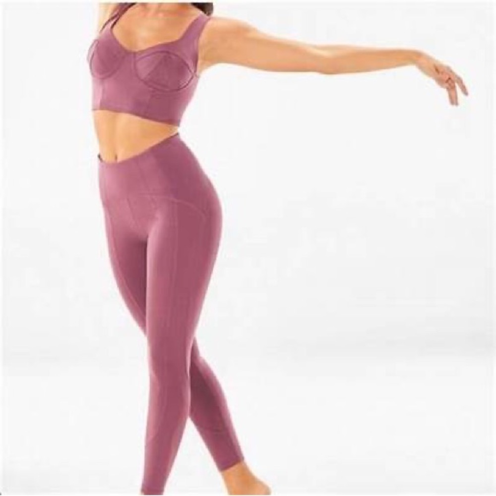 FABLETICS charolette sports bra maroon size: small BNWT